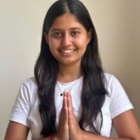 200 hours yoga teacher training, Sneha