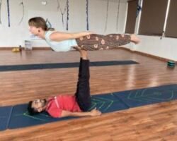 Acro 4 Acro 4