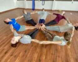 Acro 3 Acro 3